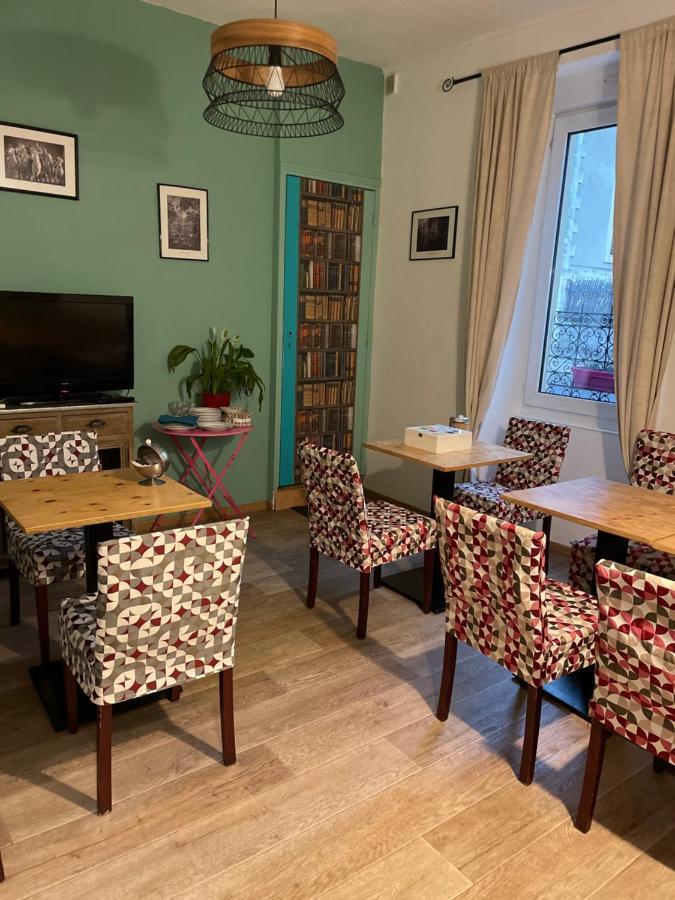 Hotel La Tour Des Fees Quissac  Kültér fotó